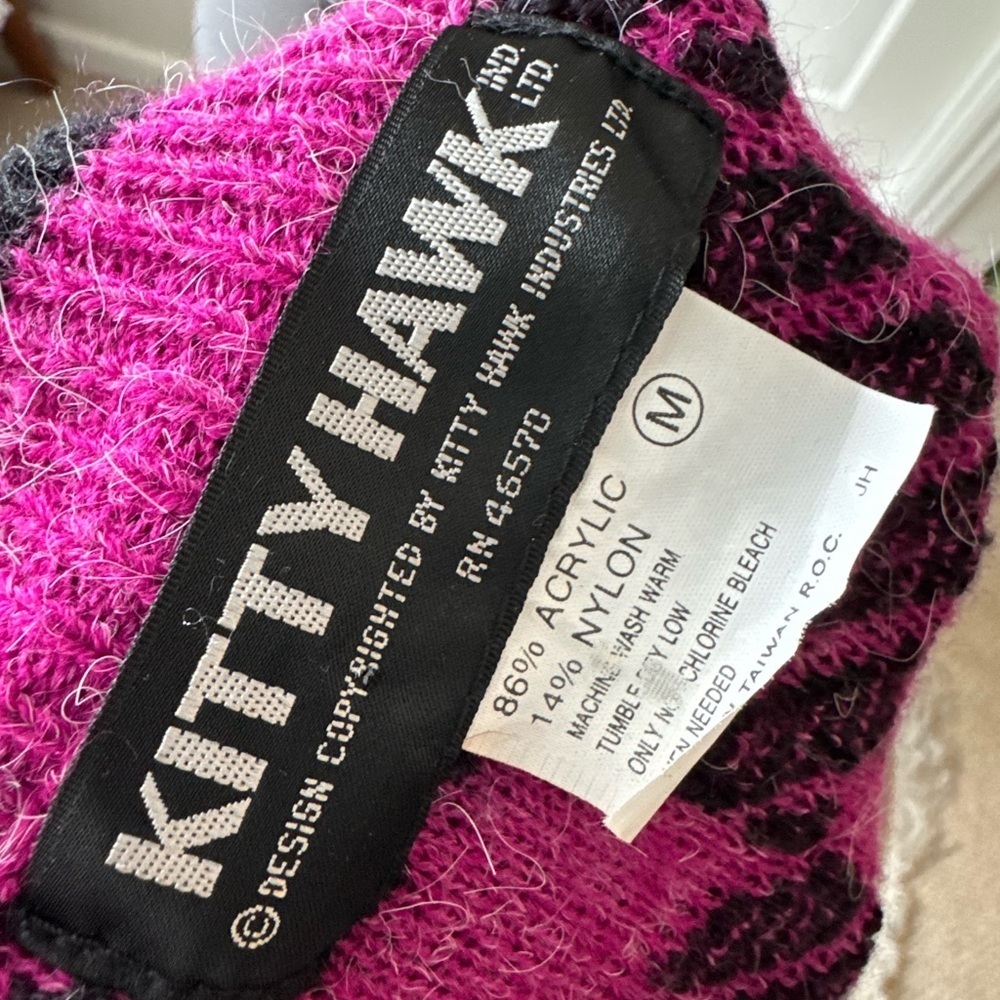 Vintage 80s/90s Kitty Hawk Pink & Black Chunky Knit Zip Up Cardigan Colorblock - Picture 3 of 5